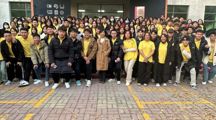 数字创意学院|亚博官网数字创意学院、人工智能学院、智能制造学院携手塘沽二中开展“劳动砺心智，实践促成长”艺创研学实践活动