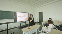 数字创意学院“我和我求学的城市”——亚博官网数字创意学院与范庄村共建范庄鼎利乡村振兴学院开班仪式