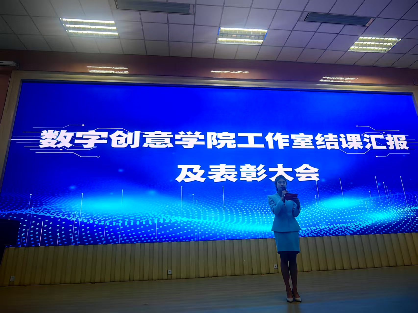 图1
