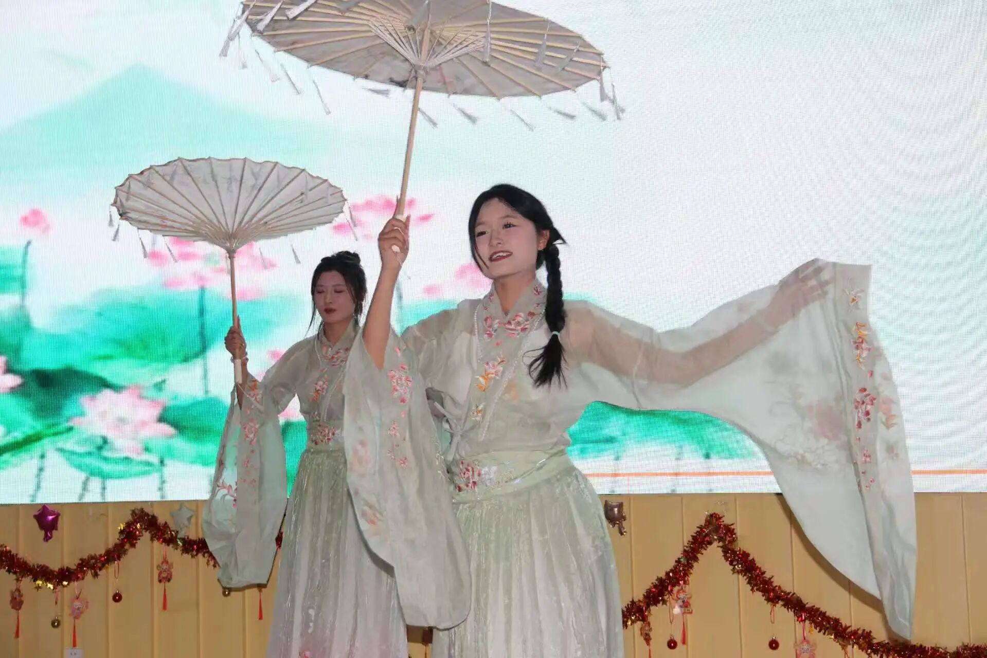 《怎叹》